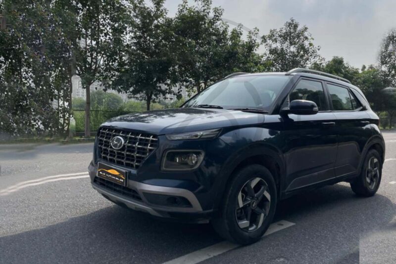 Hyundai Venue SX Turbo Navy Blue 2021